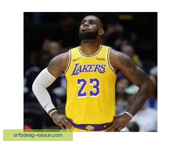 拉菲尼亚助攻王荣誉持续提升，展现其在球队中的关键作用与影响力